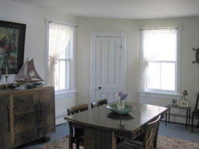River House dining room